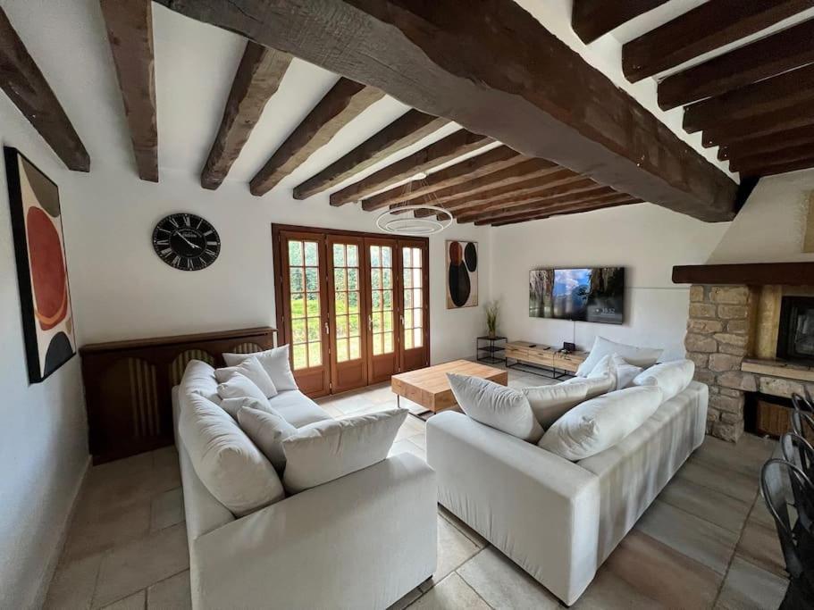 Villa La Cle Des Champs - Les Grais 1H10 De Paris Bazoches-sur-le-Betz Exterior foto