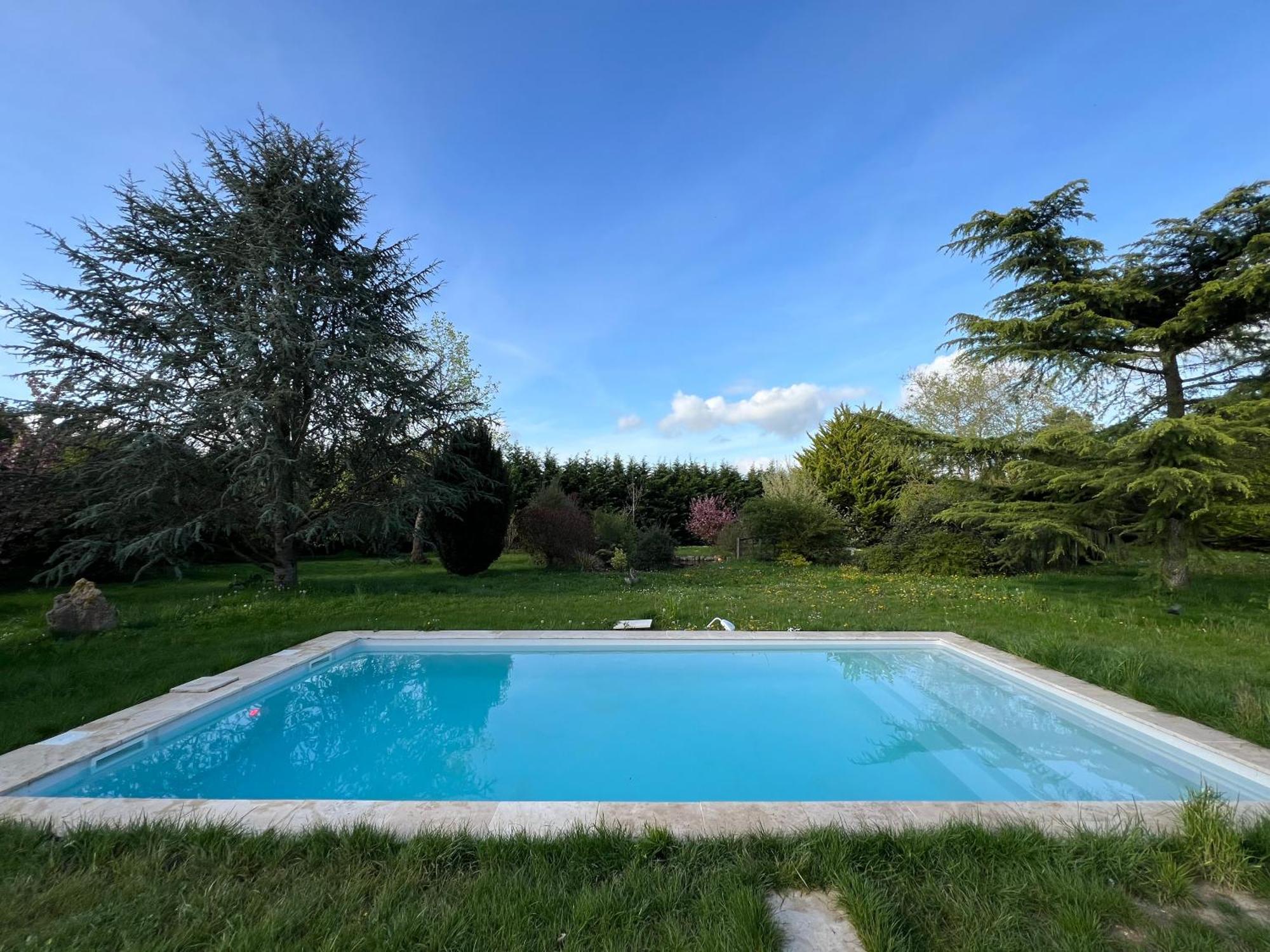 Villa La Cle Des Champs - Les Grais 1H10 De Paris Bazoches-sur-le-Betz Exterior foto